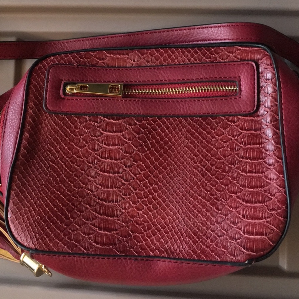 Lionel purse